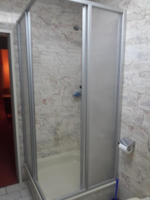 Hotel Zum Schwanen Leimen  Ngoại thất bức ảnh