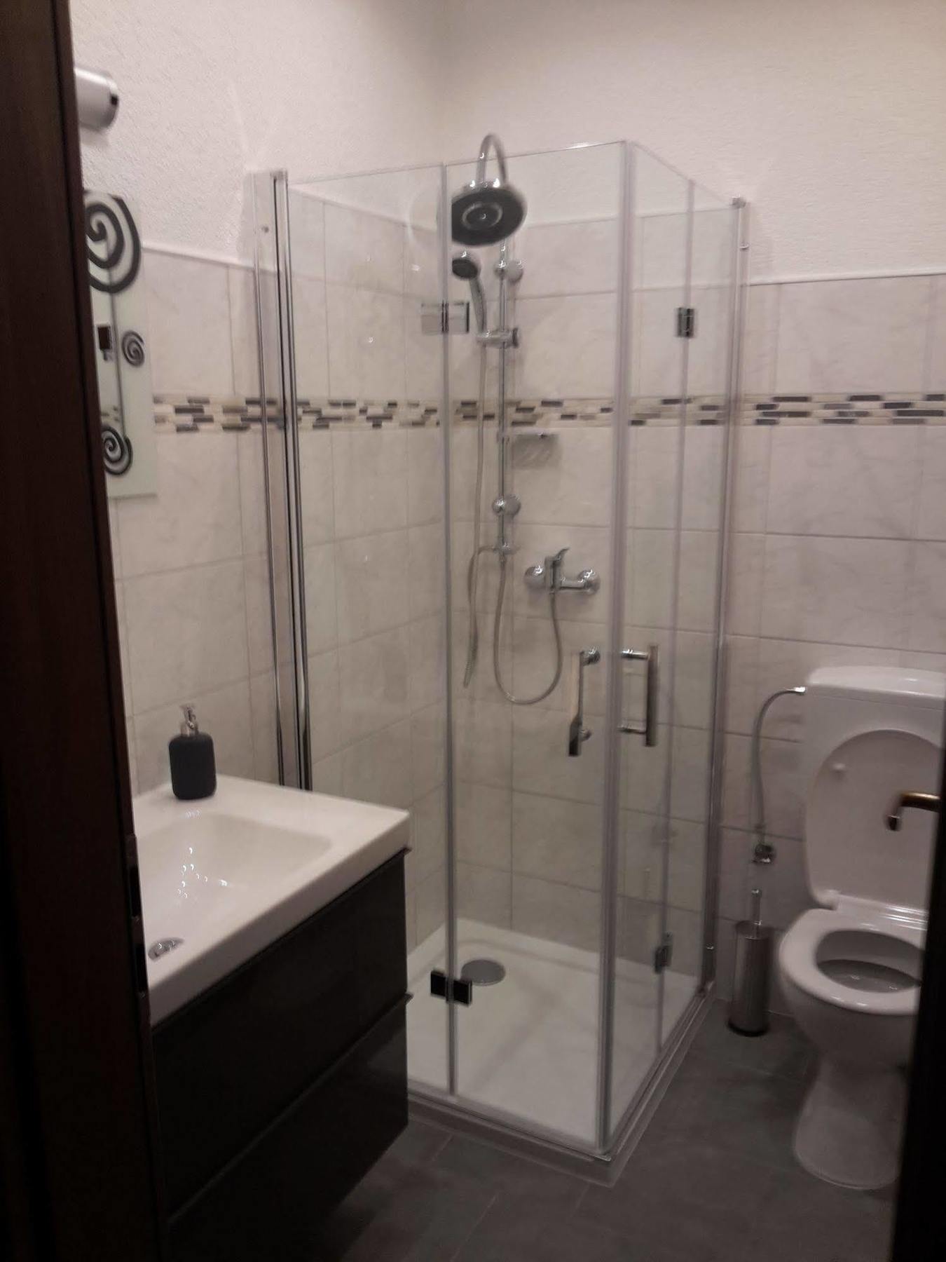 Hotel Zum Schwanen Leimen  Ngoại thất bức ảnh